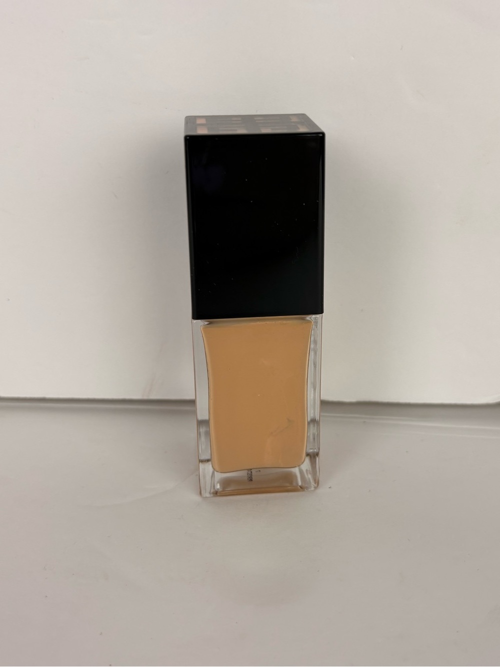 Givenchy Photo Perfexion Fluid Foundation with Sunscreen Natural Complexion #7 - Picture 4 of 6